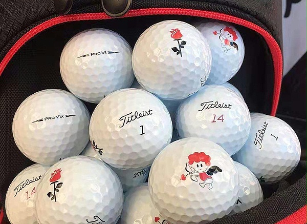 定制高尔夫球